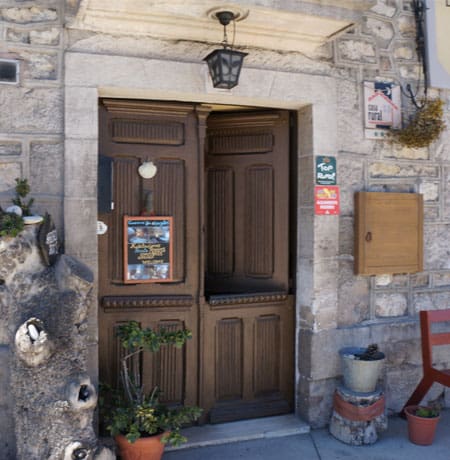 puerta-la-alpargateria